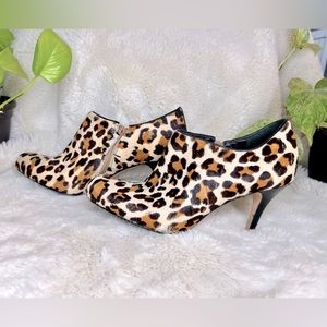 🐆 Cole Haan Leopard Print Calf Hair Shooties 🐆